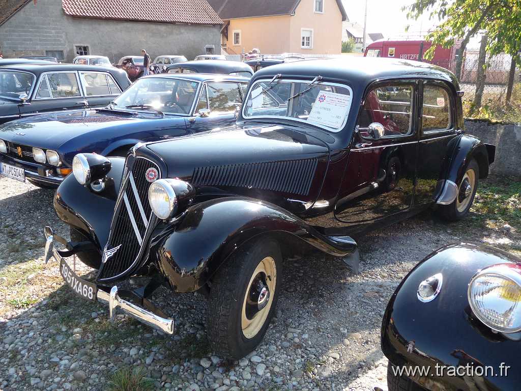 2011_rustenhart (105).jpg - 02/10/2011 - 68740 RUSTENHART 31ème Randonnée Internationale des Vendanges - CITROEN Traction avant 11 BL - 1951